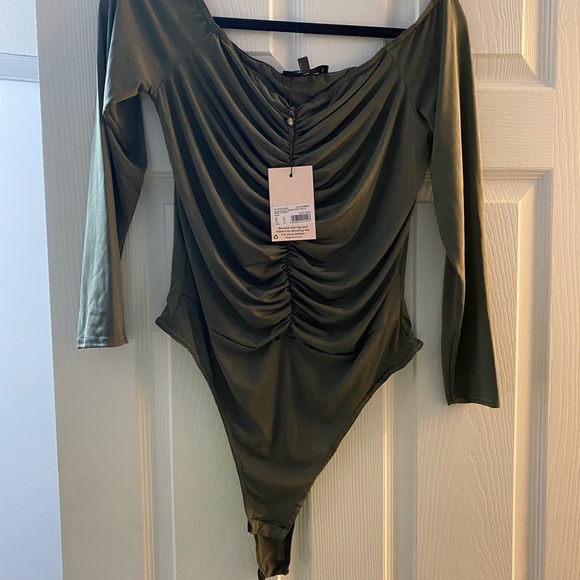 Missguided plus long sleeve bodysuit - Picture 4 of 4